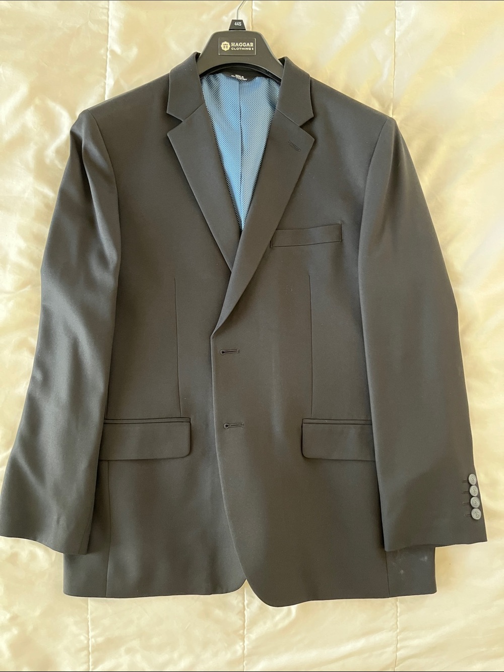 Haggar Men's Black Sport Coat with Subtle Notch Lapel
